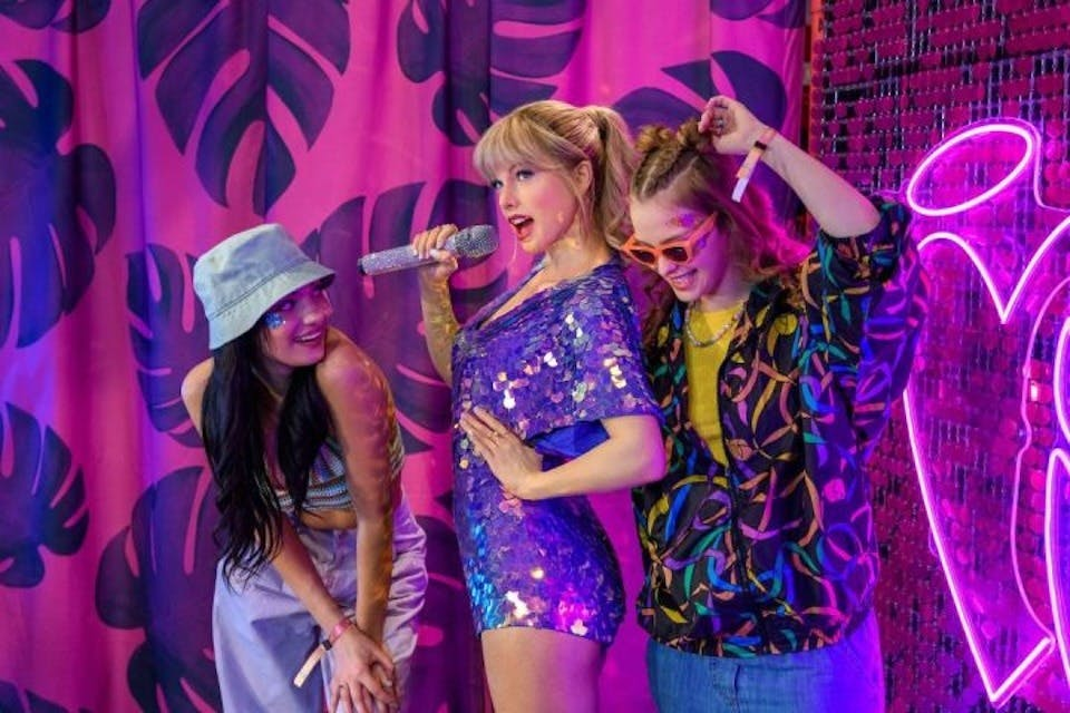 London: Harry Potter Guided Tour + Madame Tussauds Entry - Photo 1 of 15